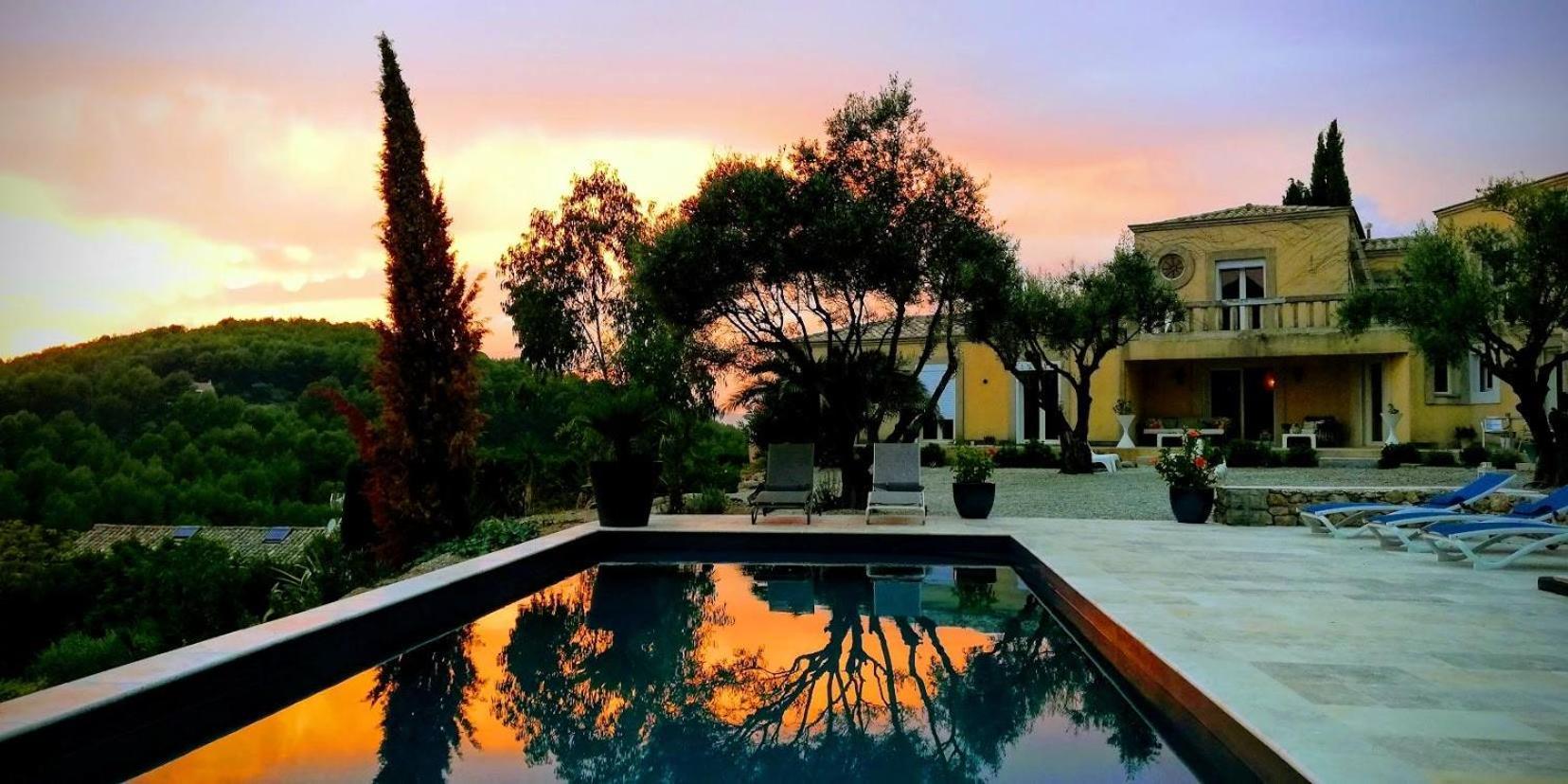 Castel'Lodge Le Beausset Dış mekan fotoğraf