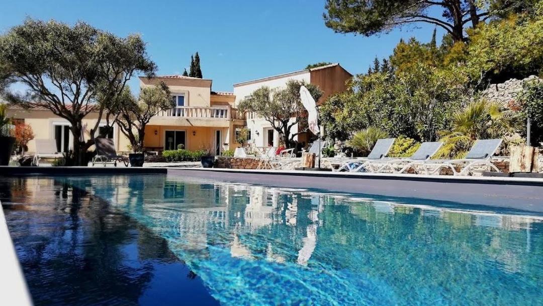Castel'Lodge Le Beausset Dış mekan fotoğraf